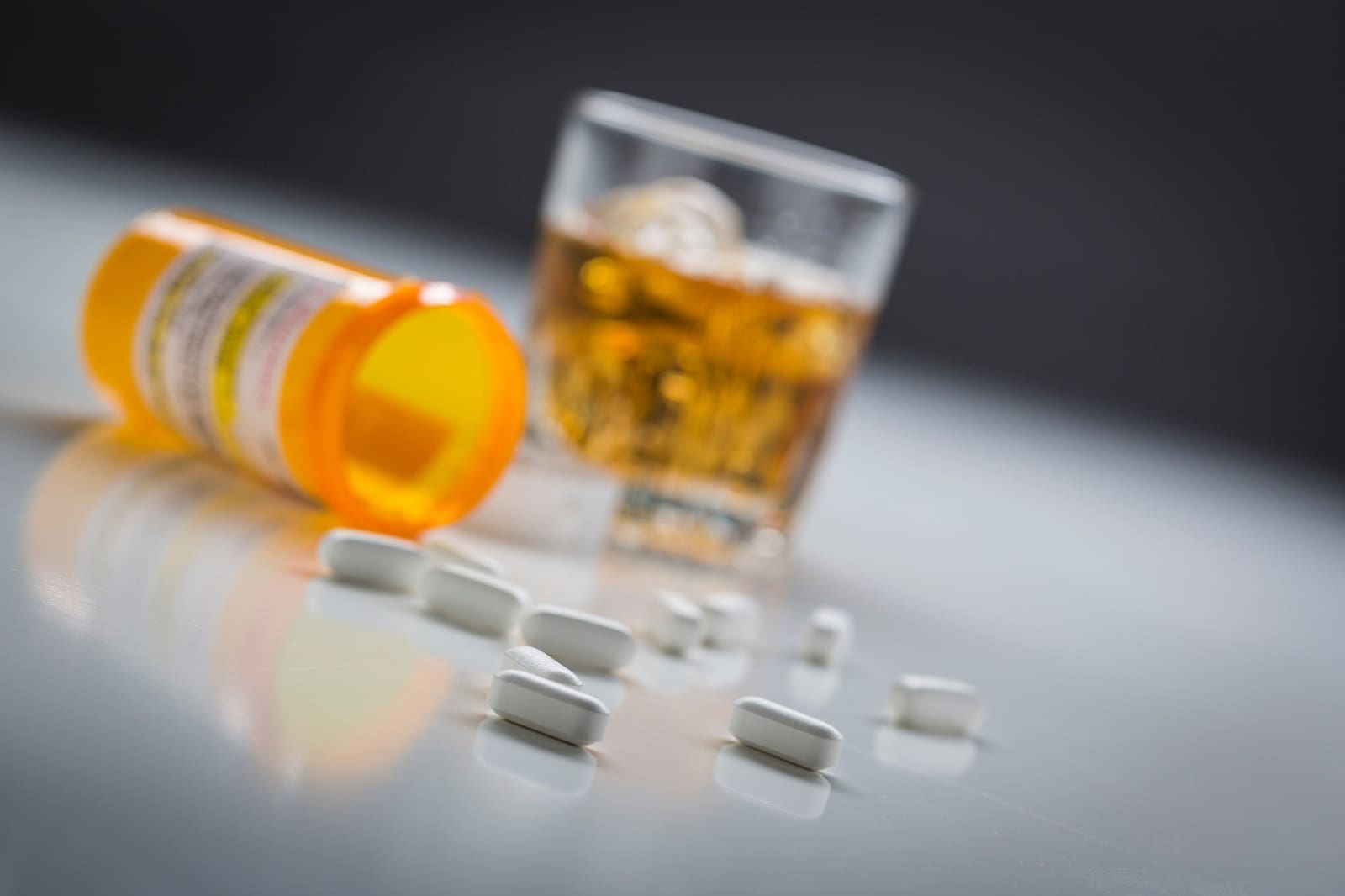 What You Need To Know About Phentermine And Alcohol