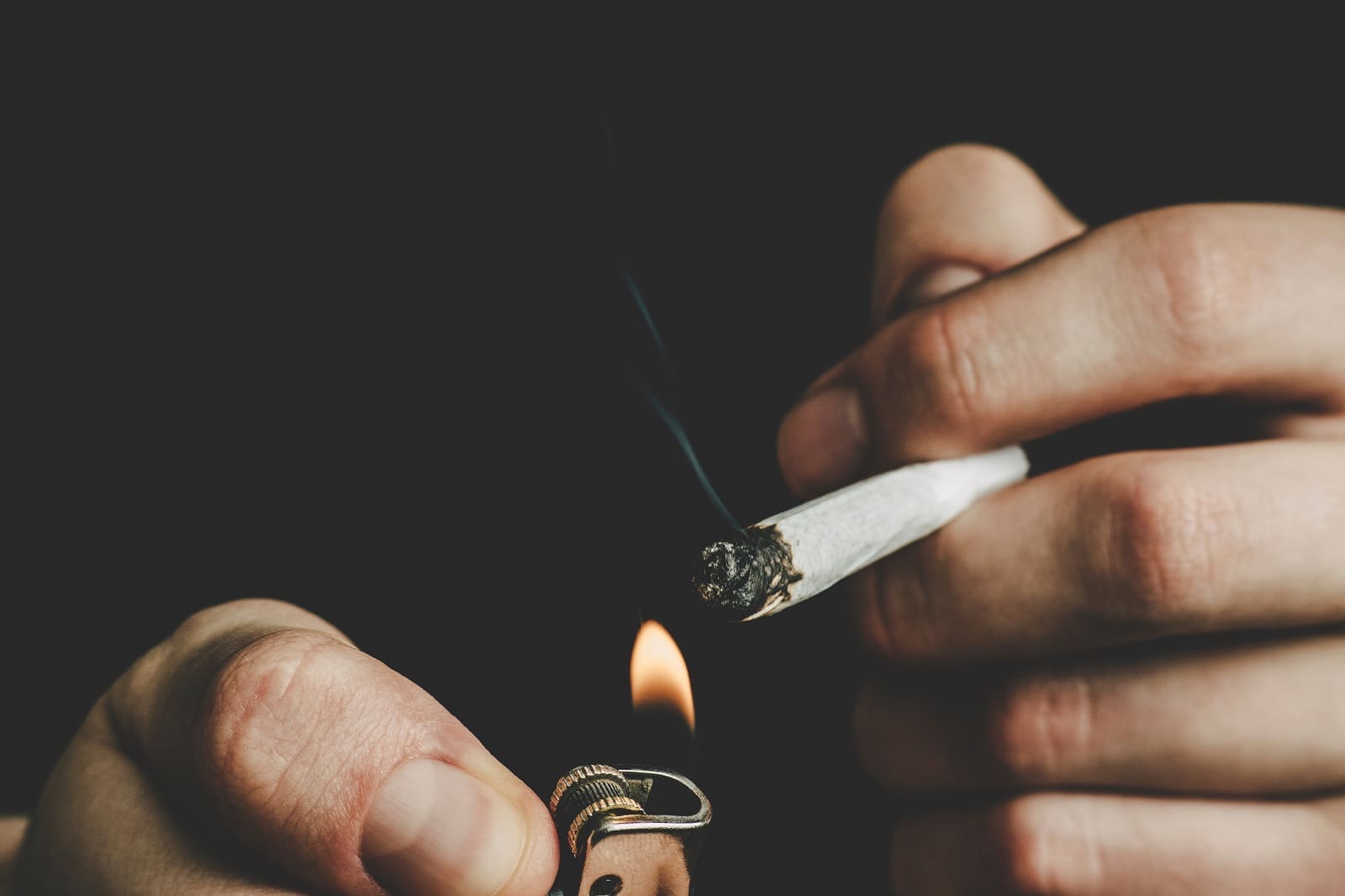What are the dangers of smoking weed?